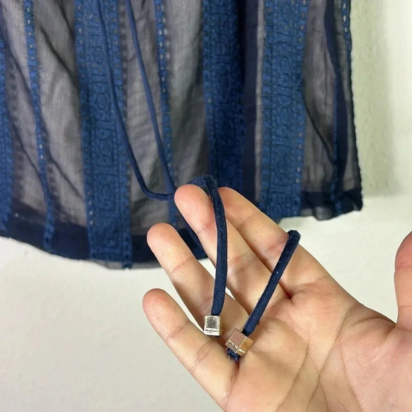 Winona Australia Cold Shoulder Mini Lace dress sheer bell sleeves in blue size 6 - Picture 2 of 11